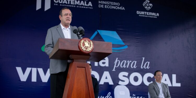 Gobernante: “Seguimos financiando presupuesto con incremento de ingresos”