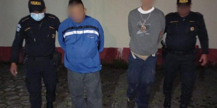 Entre las capturas se resalta la de dos presuntos integrantes de la mara Salvatrucha. /Foto: PNC