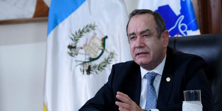 Presidente Alejandro Giammattei