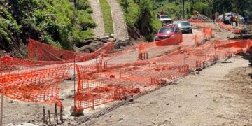 Jalapa: Cierran paso vehicular en tramo carretero para prevenir emergencias