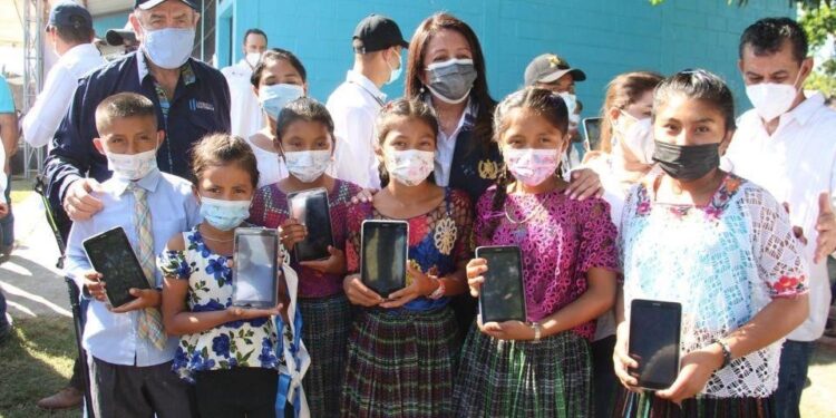 Tecnología en el aula permite fortalecer la calidad educativa