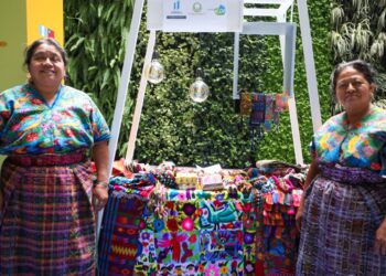 Proyecto de revitalización beneficia a emprendedores de Antigua Guatemala