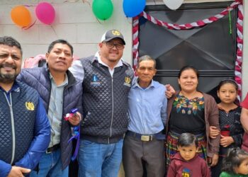 Familias de Santa Cruz Balanyá reciben vivienda digna