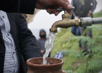 Gobierno garantiza acceso al agua en comunidades de Santa María Chiquimula