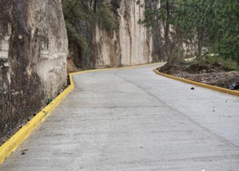 Optimización de camino rural favorece el desarrollo de Santa Lucía La Reforma