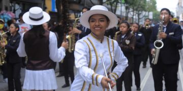 Jóvenes hacen gala de sus talentos en el Primer Festival de Fiestas Patrias