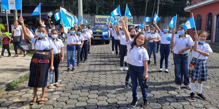 Mazatenango celebra el 201 aniversario de independencia patria