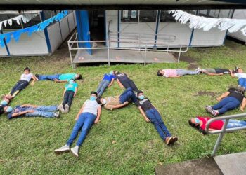 Ministerio de Educación celebra Día Internacional de la Paz en Escuintla