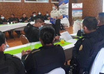 PNC fortalece capacidades para protección de menores en contexto migratorio