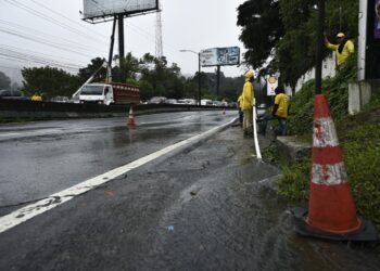 CIV establece medidas de atención en kilómetro 11.5 de ruta a El Salvador, ante reporte de grietas