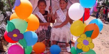 Alumnos de Zacapa celebraron independencia nacional con “pushcarros”