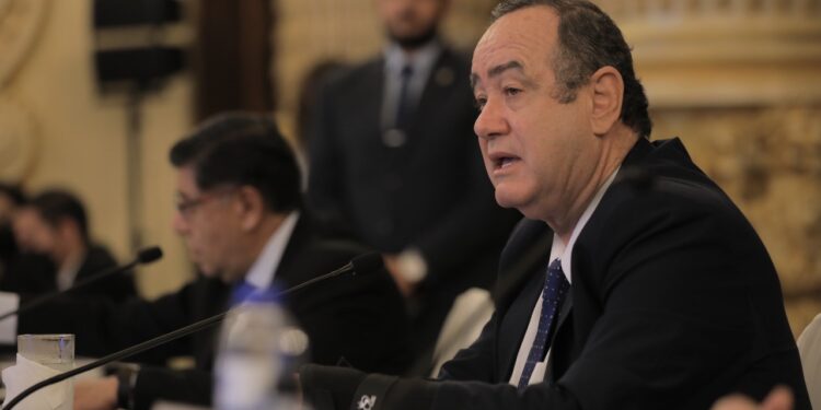 Mandatario llama desde el Conadur a avanzar en la ejecución de proyectos de desarrollo