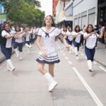 Guatemaltecos celebran la independencia con desfiles y actos cívicos