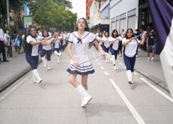 Desfiles han recorrido las calles del Centro Histórico. /Foto: Mineduc