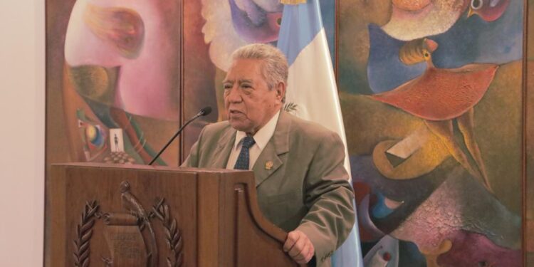 Rinden Homenaje Al Maestro Juan José Rodríguez   Agencia Guatemalteca