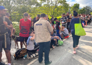 Brindan atención a extranjeros sobre importancia de la migración regular