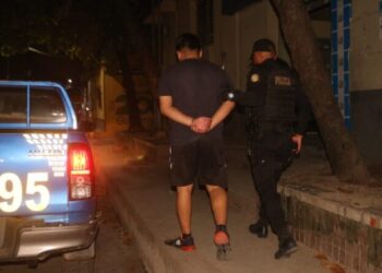 Al menos 10 personas fueron capturadas por portación ilegal de armas. /Foto: PNC