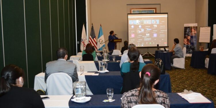 Salubristas finalizan taller para fortalecer la gestión y calidad del gasto