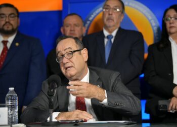 Gobernante Giammattei: Sistema de alerta temprana permitió dar respuesta a la emergencia