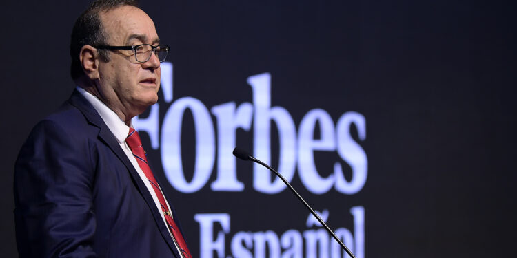 "Guatemala es el destino ideal para inversiones", presidente Giammattei