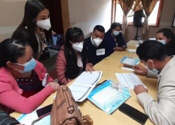 Capacitan a personal de Salud para atención integral de la niñez