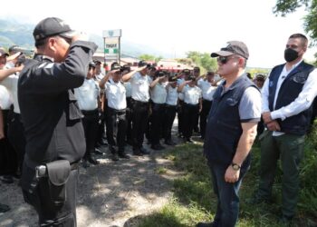 El ministro de Gobernación supervisó los diferentes operativos por flujo migratorio