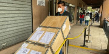 Envían 15 mil cartillas para emisión de pasaportes a Estados Unidos