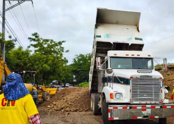 Paso vehicular estará restringido en tramo de la CA-10