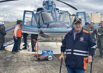 Presidente hace recorrido por daños y atención a guatemaltecos afectados por Julia