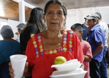 Comedor social contribuye a la seguridad alimentaria en San Pablo Jocopilas