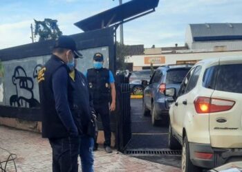 Llevan a cabo operativos en Centro de Emisión de Pasaportes