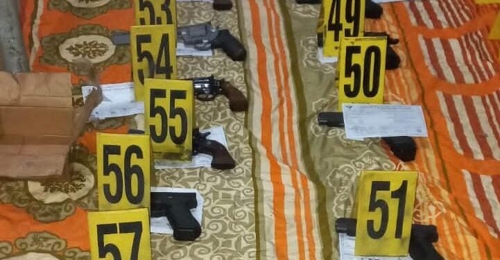 Localizan armas y municiones en operativos en Zacapa.