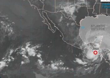 Julia se convierte en depresión tropical y actualizan su paso por el territorio nacional