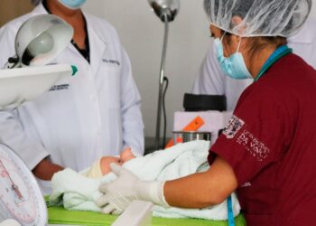 Salud brindará becas para partería a nivel universitario en Huehuetenango