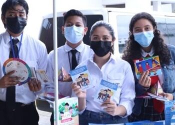 Estudiantes de Cuilapa se informan para prevenir la violencia sexual