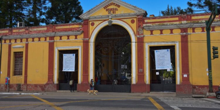 Guatemaltecos podrán visitar el área donde se ha inhumado a fallecidos por COVID-19