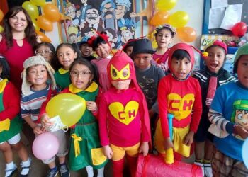 Con disfraces, estudiantes de preprimaria celebran Día del Niño en Totonicapán