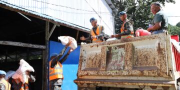 COE de Alta Verapaz distribuye víveres para familias afectadas por fenómeno tropical