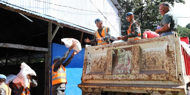 COE de Alta Verapaz distribuye víveres para familias afectadas por fenómeno tropical