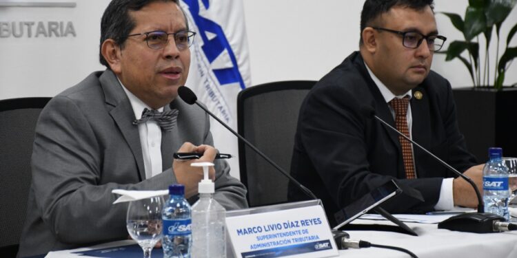 SAT insta a población a utilizar número de identificación tributaria