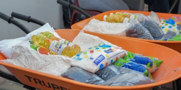 Más de 3 mil familias de Salamá reciben dotación de alimentos