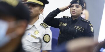 El fortalecimiento de las capacidades es parte de la trasnformación policial. /Foto: PNC
