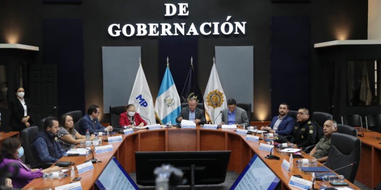 Desmantelan estructuras criminales dedicadas a la extorsión