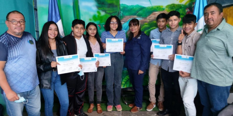 Villa Nueva cuenta con 102 nuevos guardianes ecológicos