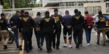 Detienen a agentes implicados en caso de abuso de autoridad