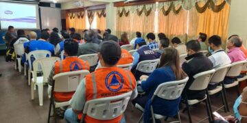 Gestionan apoyo vía terrestre y aérea para familias de Huehuetenango