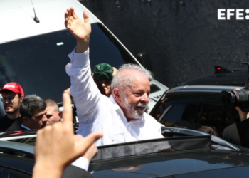 Presidente Giammattei felicita al pueblo brasileño por ratificar su compromiso con la democracia