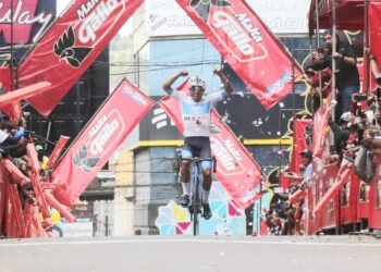 Jimmy Montenegro triunfa y Mardoqueo Vásquez sigue de líder