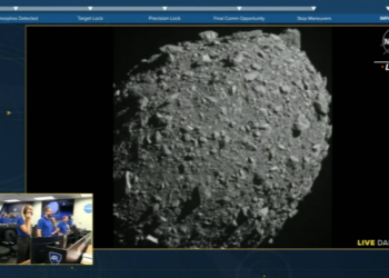 Observan primeros indicios de que asteroide impactado se desvió