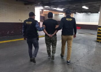 Más de 50 personas capturadas durante operativos de las últimas horas. /Foto: PNC